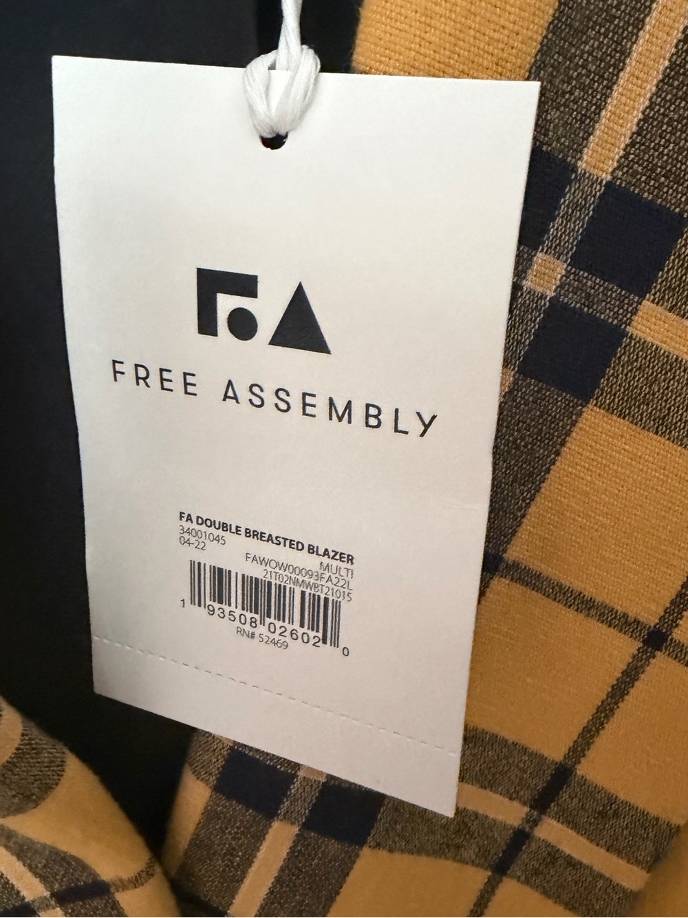 NWT Free Assembly Women's Yellow Plaid Double-Breasted Blazer - Picture 3 of 9
